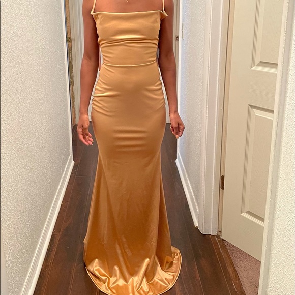 Dresses & Skirts - Affordable formal dress!
